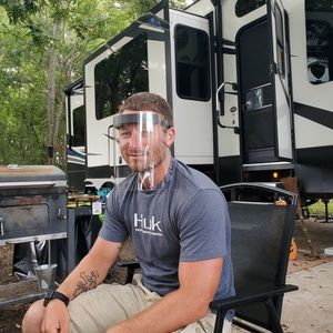 Meet your Posher, Ethan